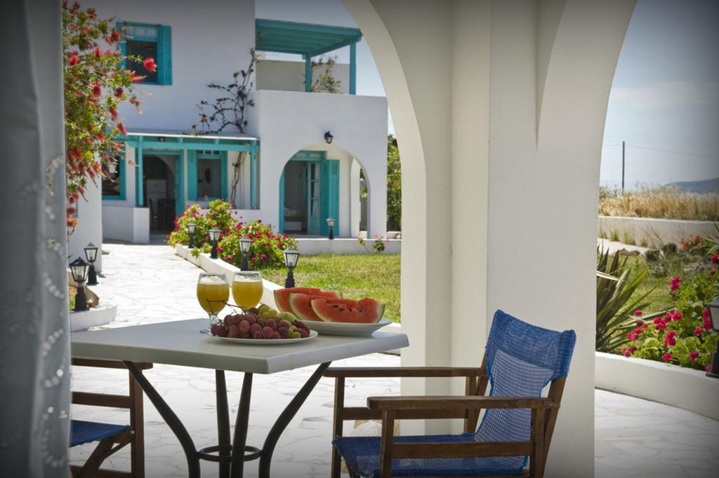 Glarakia Studios Adamantas  Exterior foto